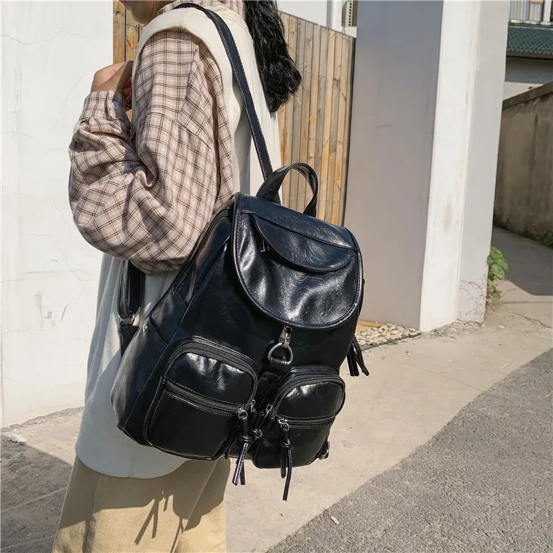 

Western Style Dual Purpose Retro Backpack Women's 2020 New Style Versatile Fashion Casual Leather Backpack High School Schoolbag