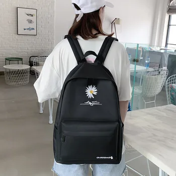 

Bag 2020 New Outdoor Travel Backpack Korean Style Wear-Resistant Canvas Daisy Bag Custom Backpack Female Bookbag