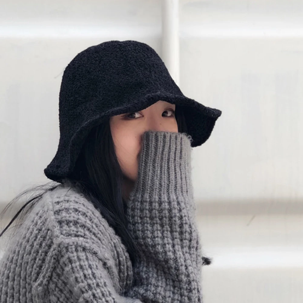 Winter Fashion Bucket Hats Women Men Solid Color Wide Brim Warm Woolen Bucket Hat Cap Fisherman Hat Wild Ruffled Hats