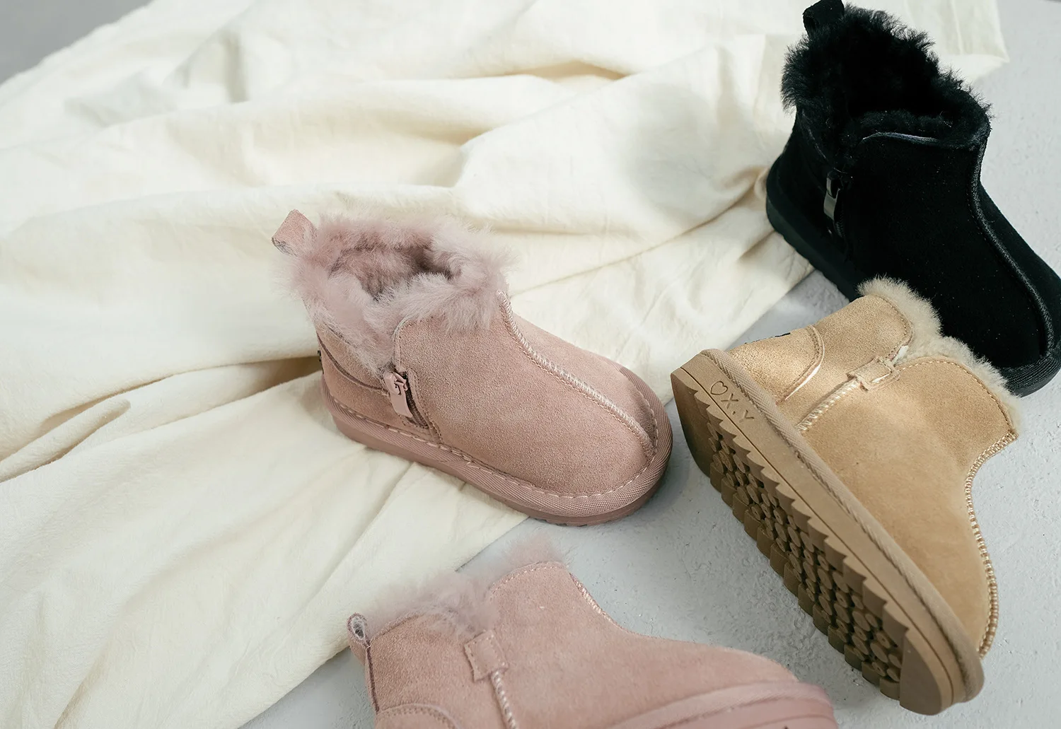 Children's Snow Boots Girls Boys Casual Shoes Real Fur Baby Boys Girls Snow Martin Boots Kids Genuine Leather Winter Boots