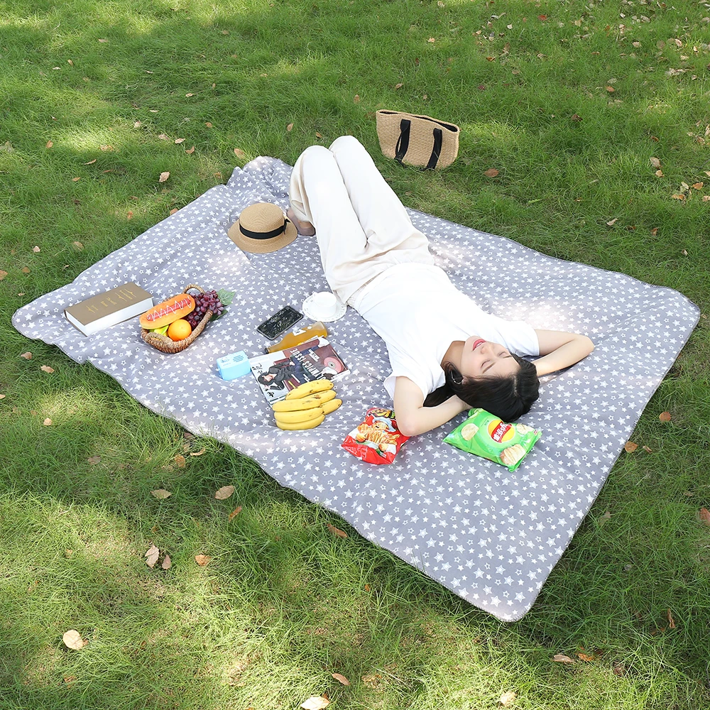 

Blancstar Picnic Blanket Sofa Blanket Throws Dual-use Polar Fleece Mat PB003