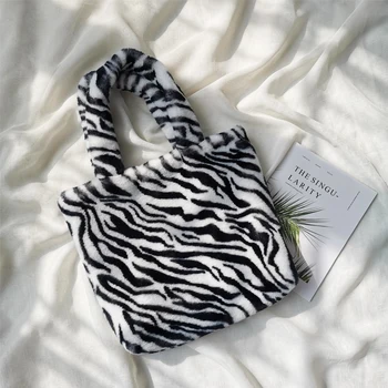 

Sweet Flower Faux Fur Women's Handbag Fashion Soft Plush Shoulder Bags for Women 2020 Cute zebra Printing Purse Underarm Bag