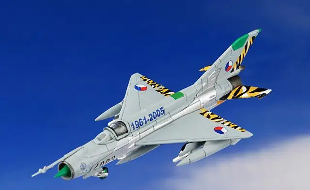 Herpa Wings чешские воздушные силы Микоян MIG-21MF прощание CASLAV AFB REG 4003 1/200 литой самолет