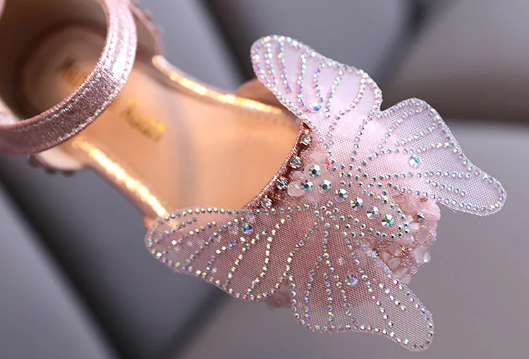 18566227922_365785646