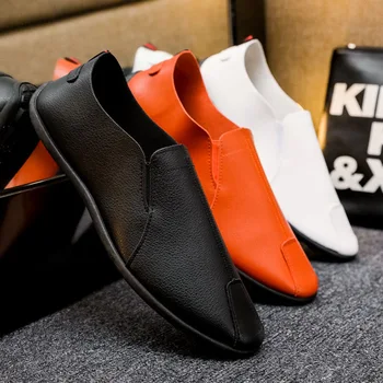 

WEH Men Casual Shoes trends 2020 Loafers shoes for men Fashion Flat Soft Driving Footwear Lightweight Male Peas Shoes Loafers