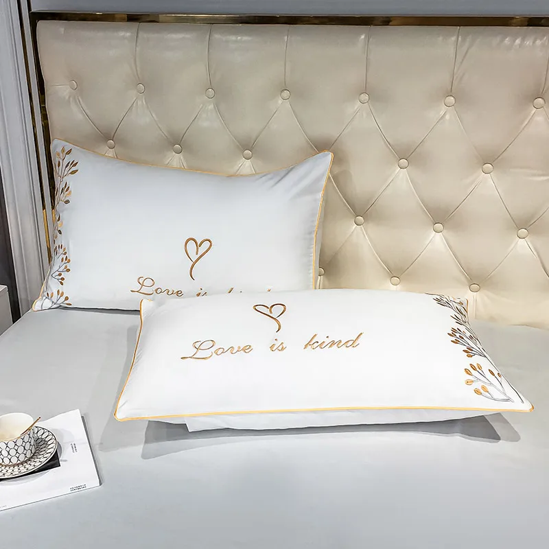 2020 Luxury Egypt Cotton Elegant Simple Bedding Set Embroidery Duvet Cover Bed Sheet Pillowcases Queen King Size 4Pcs 2020 Luxury Egypt Cotton Elegant Simple Bedding Set Embroidery Duvet Cover Bed Sheet Pillowcases Queen King Size 4Pcs