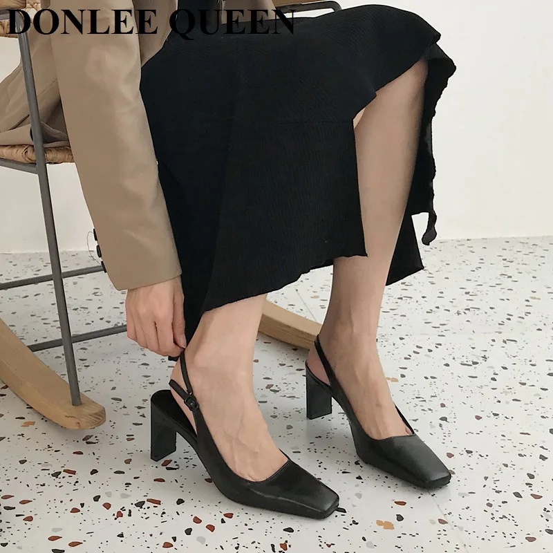 Женская обувь Модные босоножки с квадратным носком Сезон весна 2020 года Обувь на