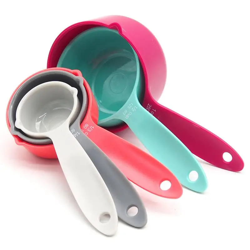 

WINOMO 5pcs.Set Multifunction Measuring Spoons With Scale Practical Measure Cups Spoons Kit Baking Tool Kitchen Accessories