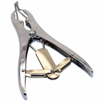 

The New Elastic Expansion Clamp Castrated Animal Tails Castration Animal Castration Ring Tail Removal Pigs and Sheep Castration