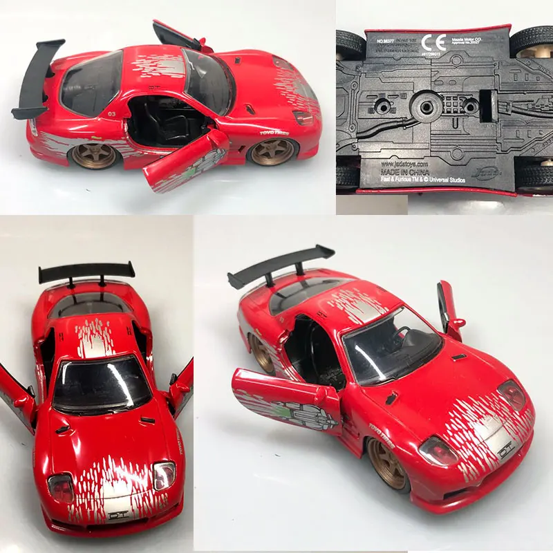 JADA 1 32 Scale Car Model Toys Mazda RX 7 Diecast Metal Car Model Toy For 4