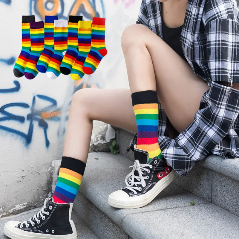 Harajuku/Модные женские носки; корейские женские носки в радужную полоску для девочек; красивые рождественские носки унисекс в стиле хип-хоп для скейтборда