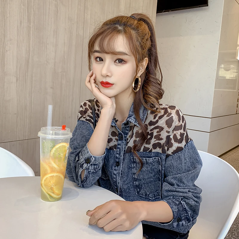 

Denim shirt female design spring and autumn Korean version of the stitching leopard chiffon loose casual jacket coat