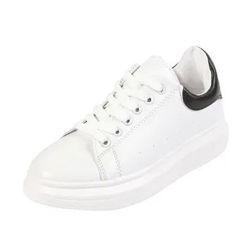 

The same star McQueen small white shoes 2019 spring new Korean sequin muffin thick bottom casual flat sports shoes women