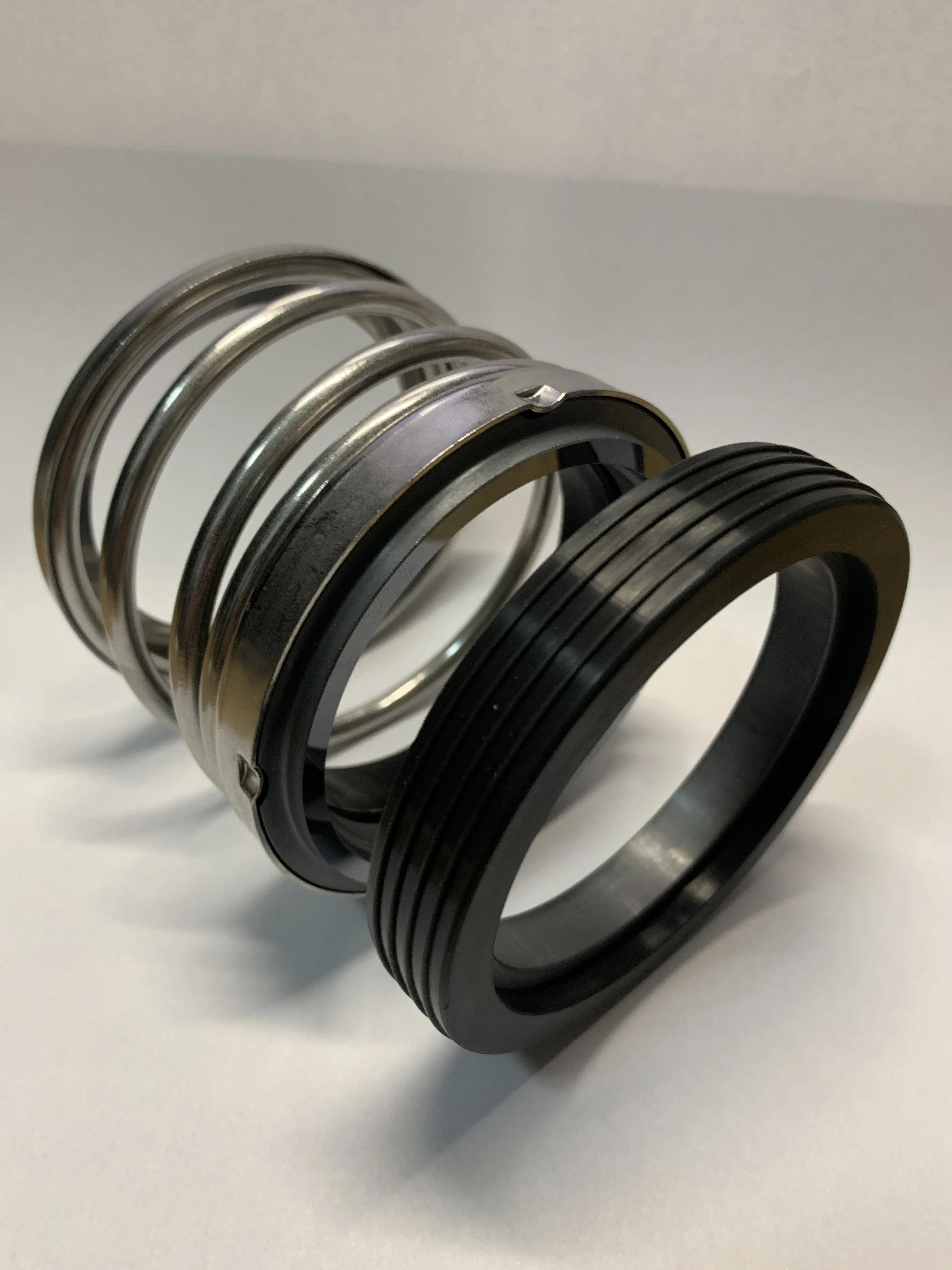 

5 pcs/Lot Type 21-1.375" , T21-1 3/8" TLANMP Mechanical Seals , material:TC/TC/VIT ,Tungsten carbide seals face