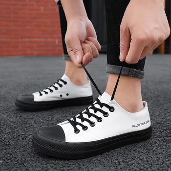 

New Men Lace-Up Canvas Shoes Fashion Solid Color Men Vulcanized Shoes Lace-up Casual White Shoes Men Sneakers G01-37