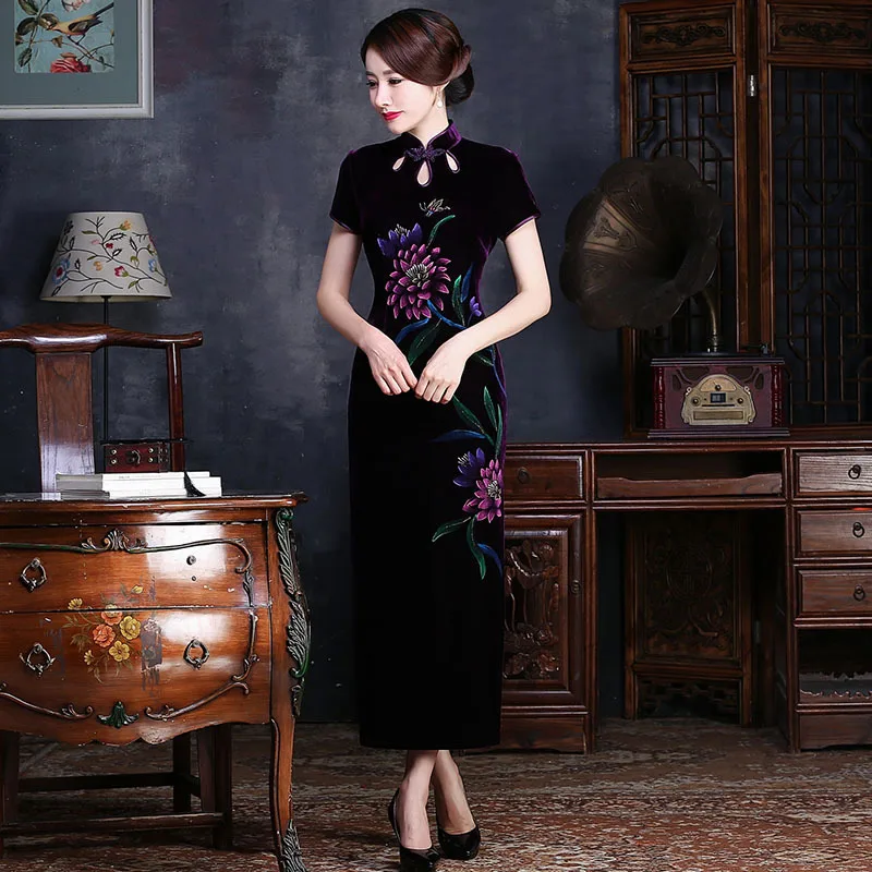 2019 Fluwelen Cheongsam Rok Grote Maat Vrouwen Jurk Middelbare Leeftijd En Oude Moeders Versierd Met Hoogwaardige Body Temperament 2019 Fluwelen Cheongsam Rok Grote Maat Vrouwen Jurk Middelbare Leeftijd En Oude Moeders Versierd Met Hoogwaardige Body Temperament