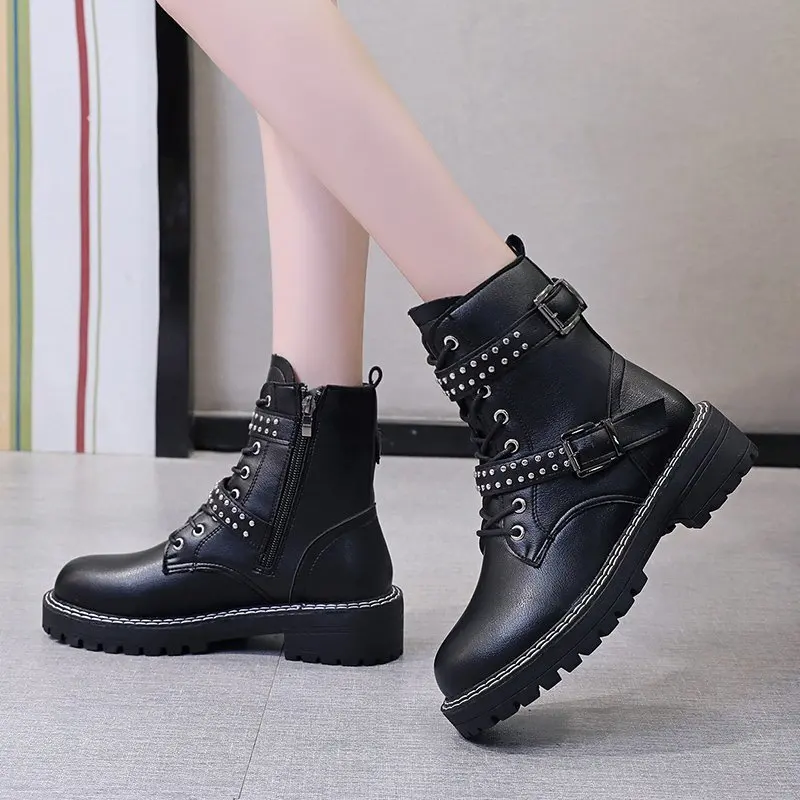

2020 spring and autumn new all-match low heel fashion Martin boots thick heel belt buckle rivet short boots female X345