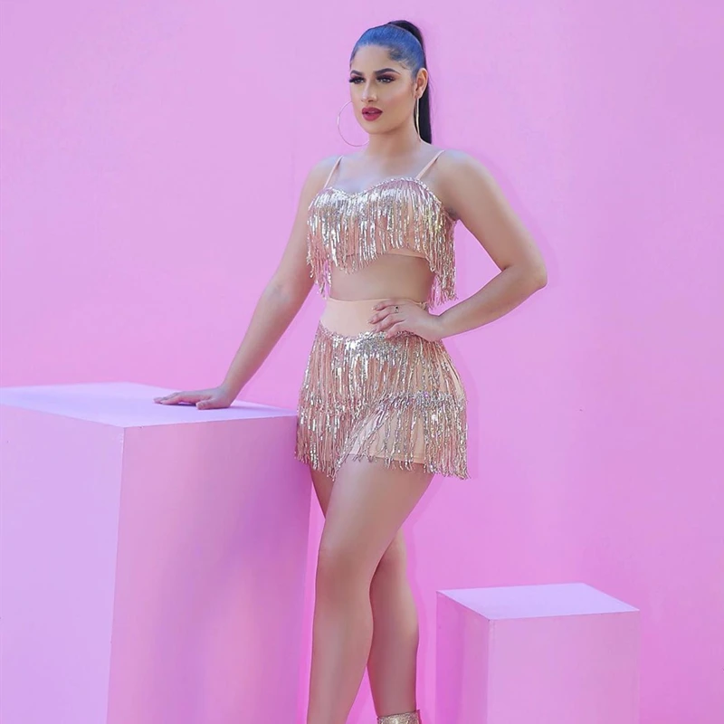 ANJAMANOR, сексуальный клубный комплект из двух предметов, блестящие пляжные Вечерние наряды с бахромой и блестками, комплект из 2 предметов, Женская юбка, укороченный подходящий Топ, наборы D47AG92