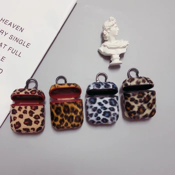 

Leopard Pattern Case Bluetooth Earphone Protective Retro Headphone Case For Air pods 1 or 2 Charging Bag Case With Keychain Hook