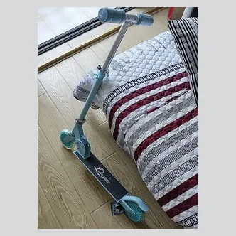 Детский самокат с 2 колесами из полиуретана, рама из алюминиевого сплава, костюм для детей 3-8 лет, складной детский самокат