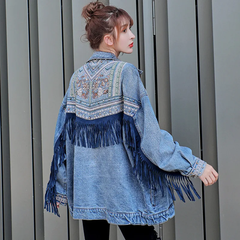 

[EWQ]Vintage Embroidered Rivet Patchwork Tassel Denim Jacket 2019 Autumn New Plus Size Batwing Sleeve Trend Coat Feminino QK741