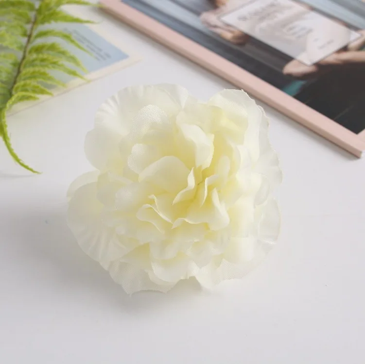 Milk White 50pcs /lot Simulation Dahlia head Silk Flower Wedding Arch decorative Flower Wall Photography Landscaping decorative Fake flower - Цвет: Milk White