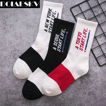 

DOIAESKV 3Pairs/lot Fashion Men Cotton Socks Happy Women Streetwear Crew Socks Hip Hop Letter Socks Long Skateboard Socks Funky