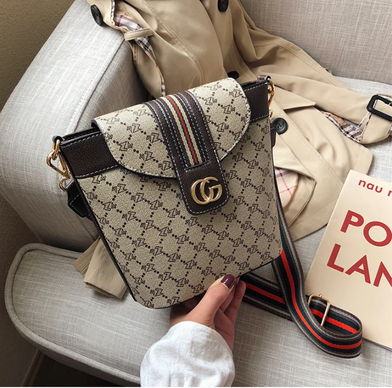 Bag female new wild wide shoulder strap Messenger bag fashion retro shoulder broadband trend wild - Цвет: Coffee color
