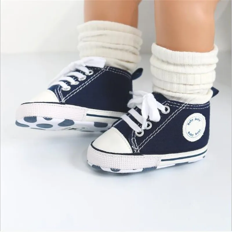 New Canvas Classic Baby Sports Shoes Newborn Baby First Walkers Boys Girls Shoes Infant Toddler Soft Sole Casual Shoes Sneakers