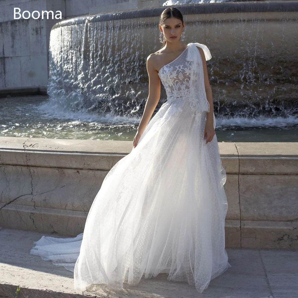 

Booma Boho Beach Wedding Dresses One Shoulder Open Back Dot Tulle Bride Dresses Lace Appliques See-through A-Line Bridal Gowns