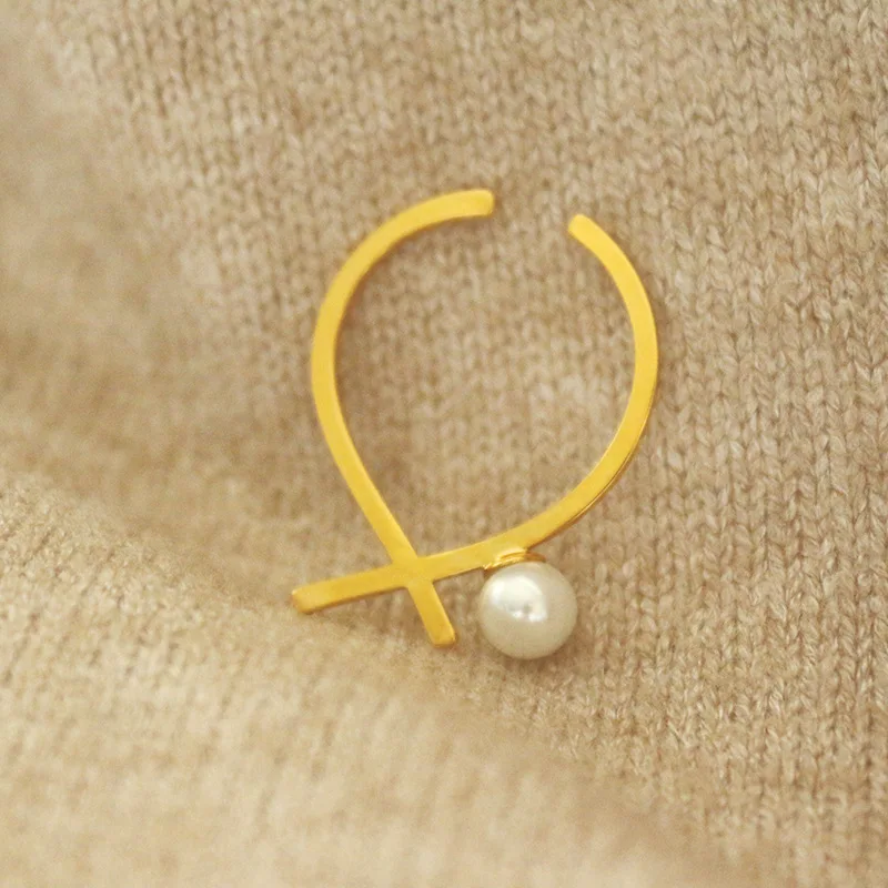 1PCS Серьги-клипсы золотого цвета для свадебной вечеринки, серьги-рыбки с искусственным жемчугом для Женщин, Модные фирменные дизайнерские ювелирные изделия - Окраска металла: 1PCS