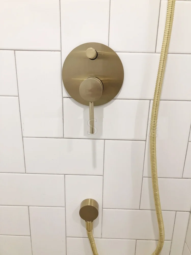 MTTUZK-Solid-Brass-black-Chrome-Bathroom-Concealed-Shower-set-8-Rainfall-Shower-Head-Shower-Arm-Set (1)