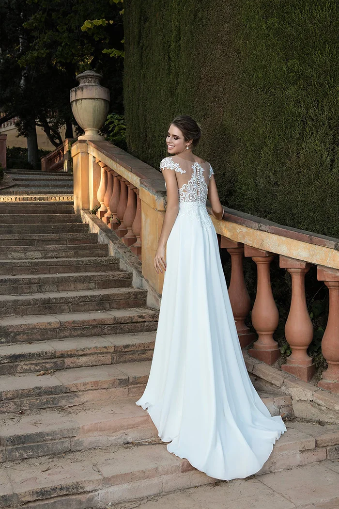 Недорогое свадебное платье Vestido De Noiva с коротким рукавом и аппликацией, шифоновое свадебное платье Бохо размера плюс с пуговицами сзади