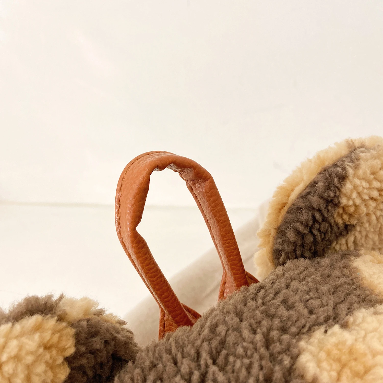 Bear Printing Faux Fur Shoulders Bag Cute Furry Women Bag Bear Ears Plush Women Backpack NEW Winter Fluffy Bags For Women 2021