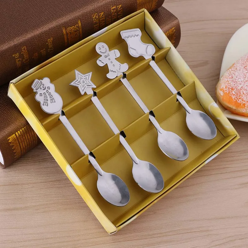 4pcs/set Stainless Steel Christmas Tableware Coffee Spoons Ice Cream Dessert Spoon Snowman Tree Kids Drinking Tea Scoop