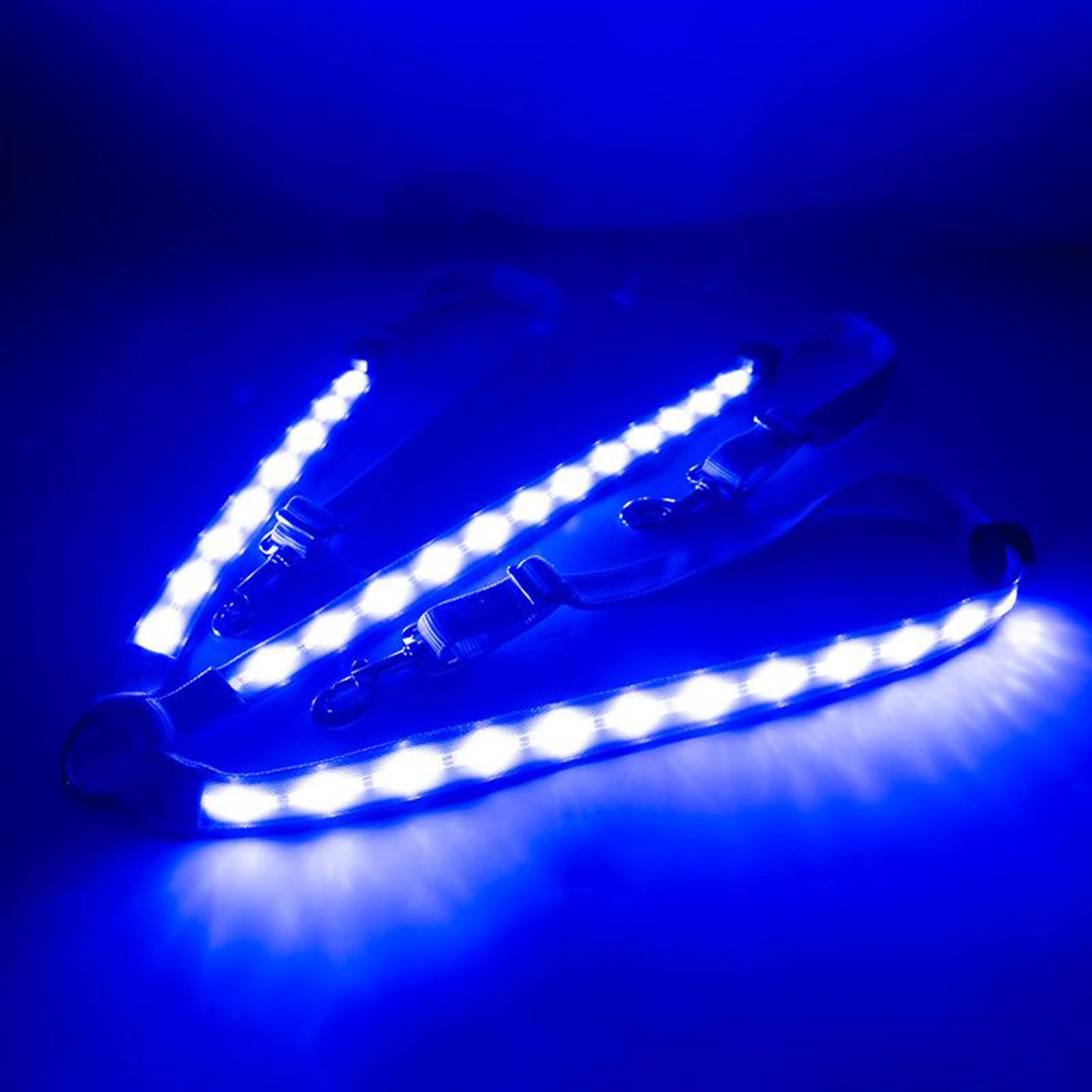 LED Light Horse Breastplate Collar Adjustable Visibility Tack Equestrian Safety Gear for Night Horse Back Riding Horse Show