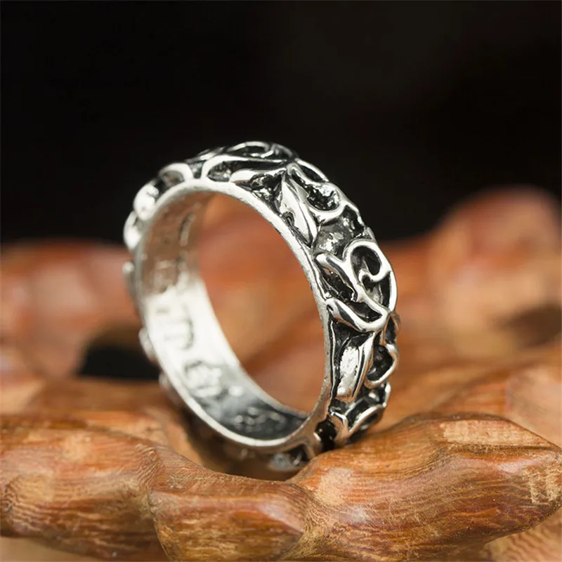 3922754981_261840559