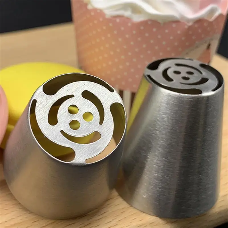 11281490385_393628753