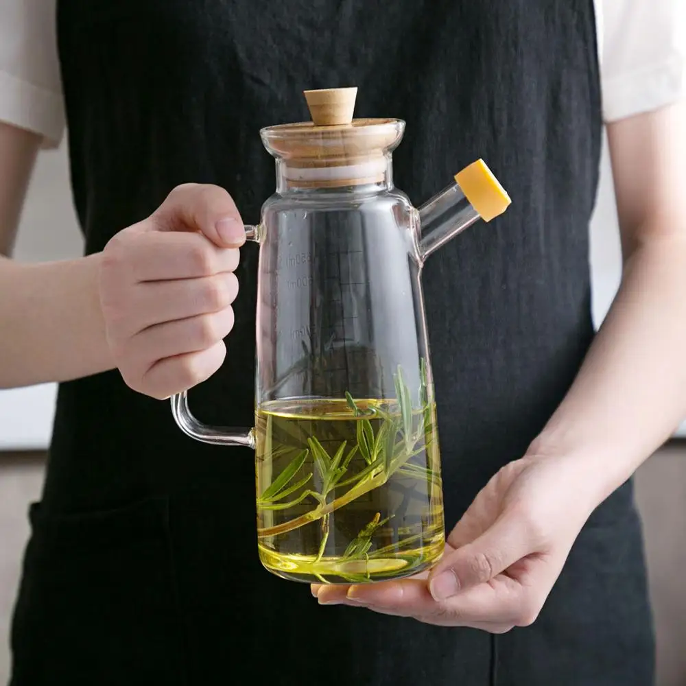 650ML Glass Olive Oil Cans Vinegar Container Kitchen Soy Sauce Bottle Fashion Glass Vinegar Storage Bottle With Bamboo Lid