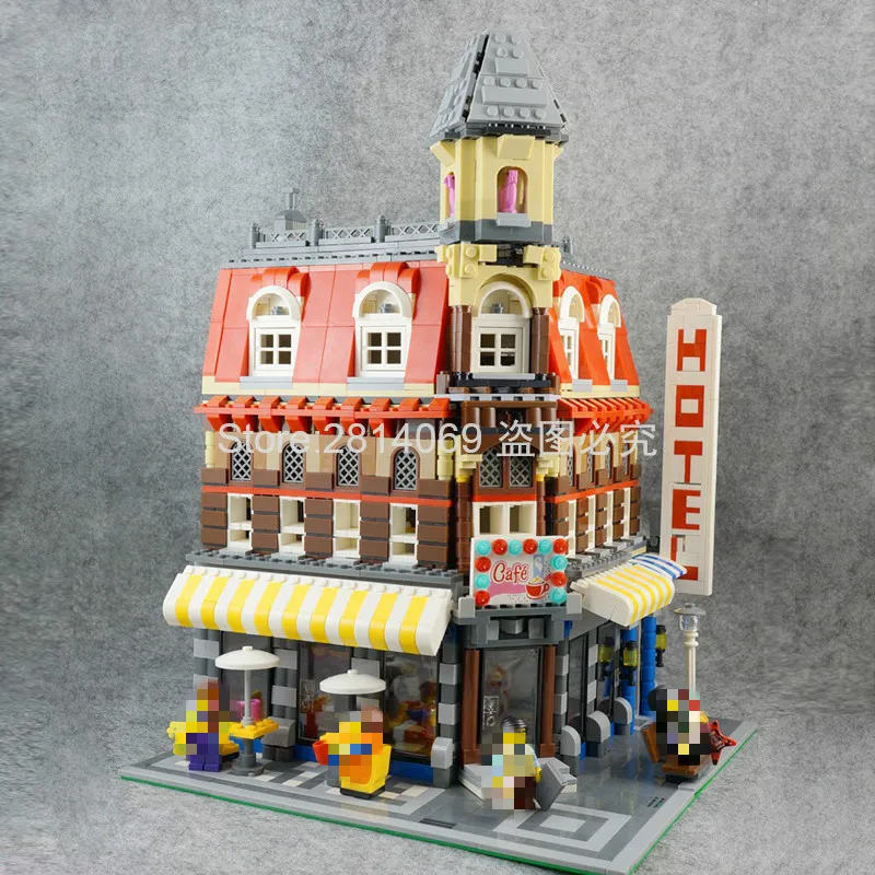 

In Stock Creator Series 15002 2133Pcs Clone City Street Make Cafe Corner Model Building Kits Blocks Brick Toy Kids Gift 10182