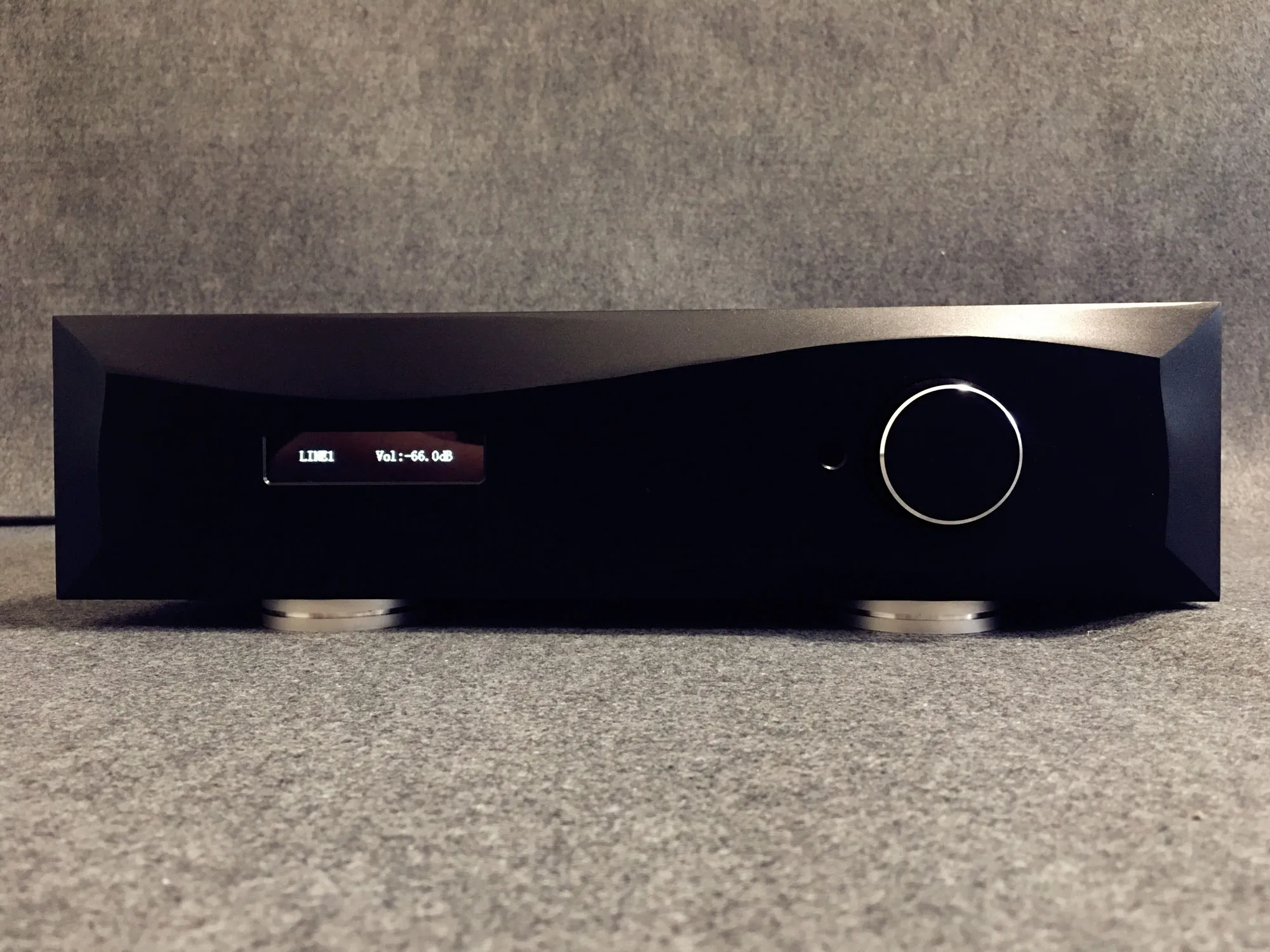 W1000 конечная сбалансированная preamp с oled-дисплеем готовая машина/с пультом дистанционного управления