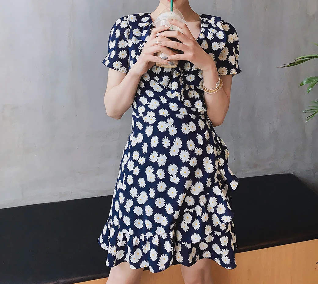 daisy summer dress