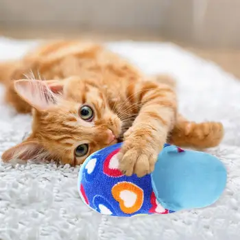 

1pc Cute Plush Dog Toy Creative Shoes Shape Bite-Resistant Pet Chew Toy Pet Squeaky Toys Pet Supplies Cat Dog Favors