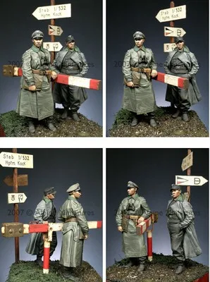 

1/35 Resin Model Building Kit Figure Official ( only 2 figures,not contain base)