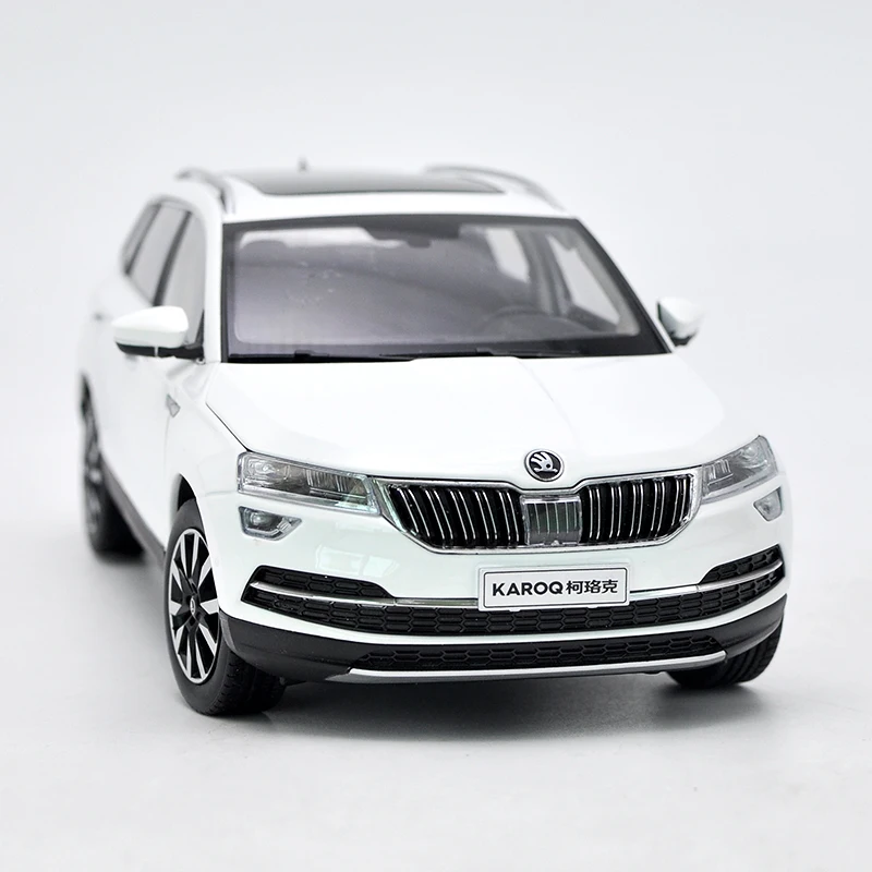 1:18 высокое тщательное Skoda KAROQ сплав модель автомобиля статические металлические модельные автомобили с оригинальной коробкой