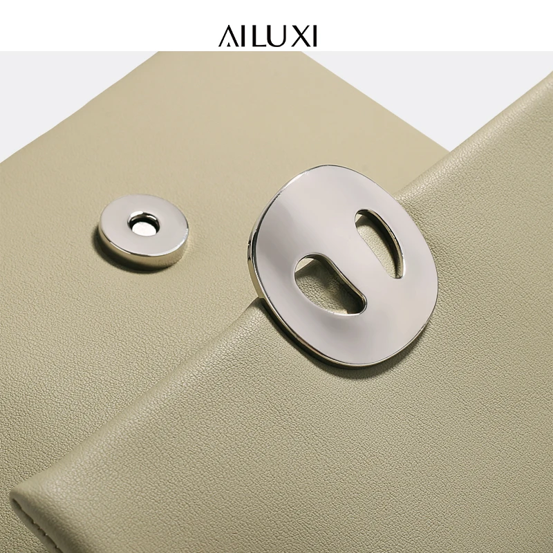 Fashion Trend Girls Cross The Ocean Style Joker Piglet Chain Small Bag