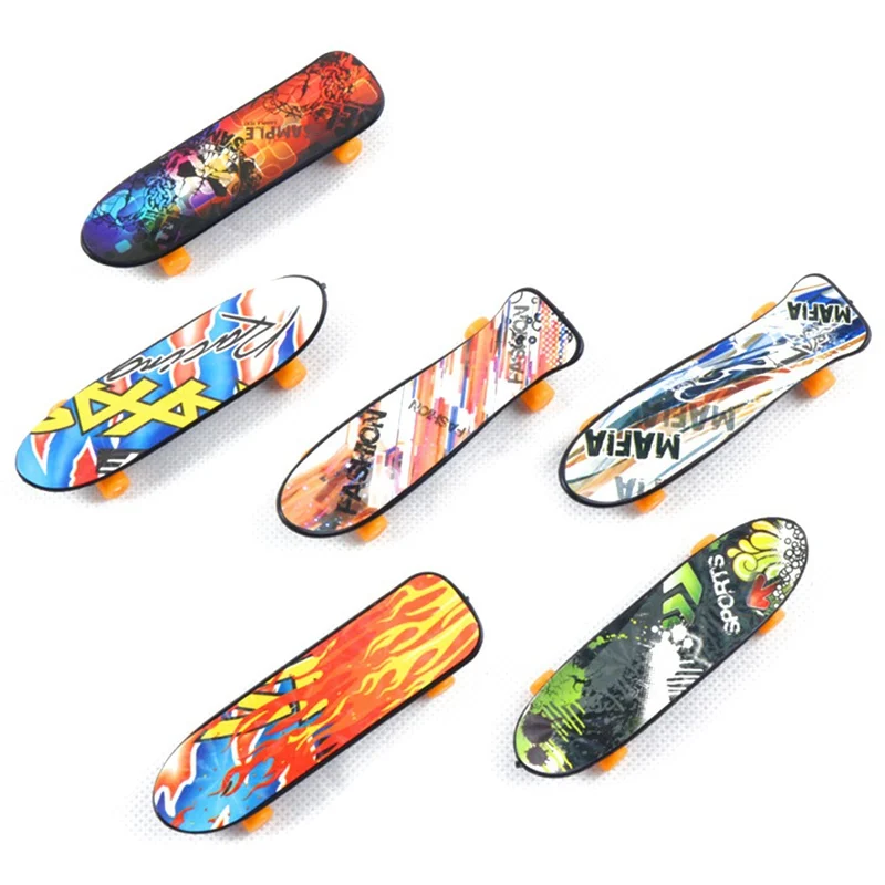 Мини-брелок Fingerboard игрушки скутер для пальца скейтборд Классическая игра для мальчиков настольные игрушки цвет случайный