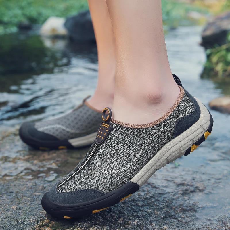 2021 Summer Outdoor Man Waterproof Hiking High Top Mountain Climbing Non-Slip Shoes Trekking Hunting Footwear Zapatillas Hombre