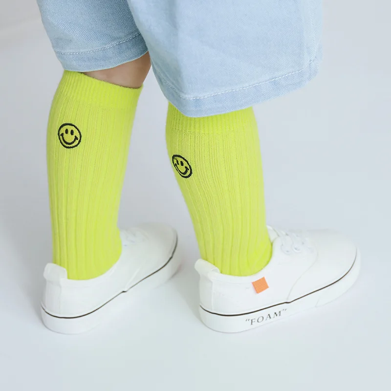 Детские длинные носки со смайликом одежда для маленьких девочек гольфы