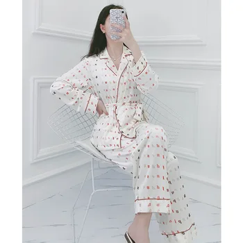 

Autumn Winter Warm Letter Printed Velour Women Pyjamas Sets Thick Gold Velvet Long Sleeve Sleepwear Thin Pajamas Set for Girl